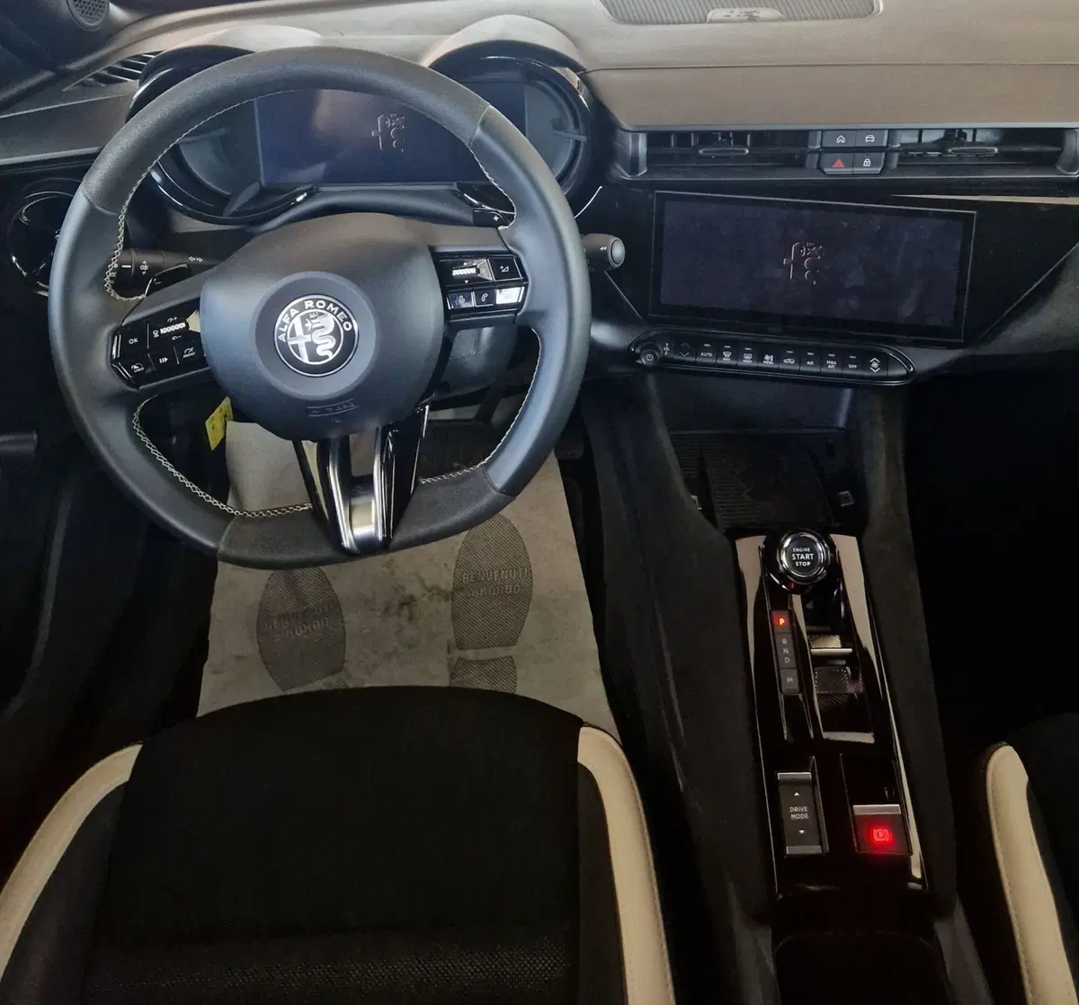 Alfa Romeo Junior usata a Terni (11)