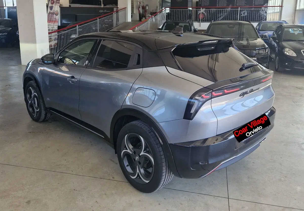 Alfa Romeo Junior usata a Terni (4)