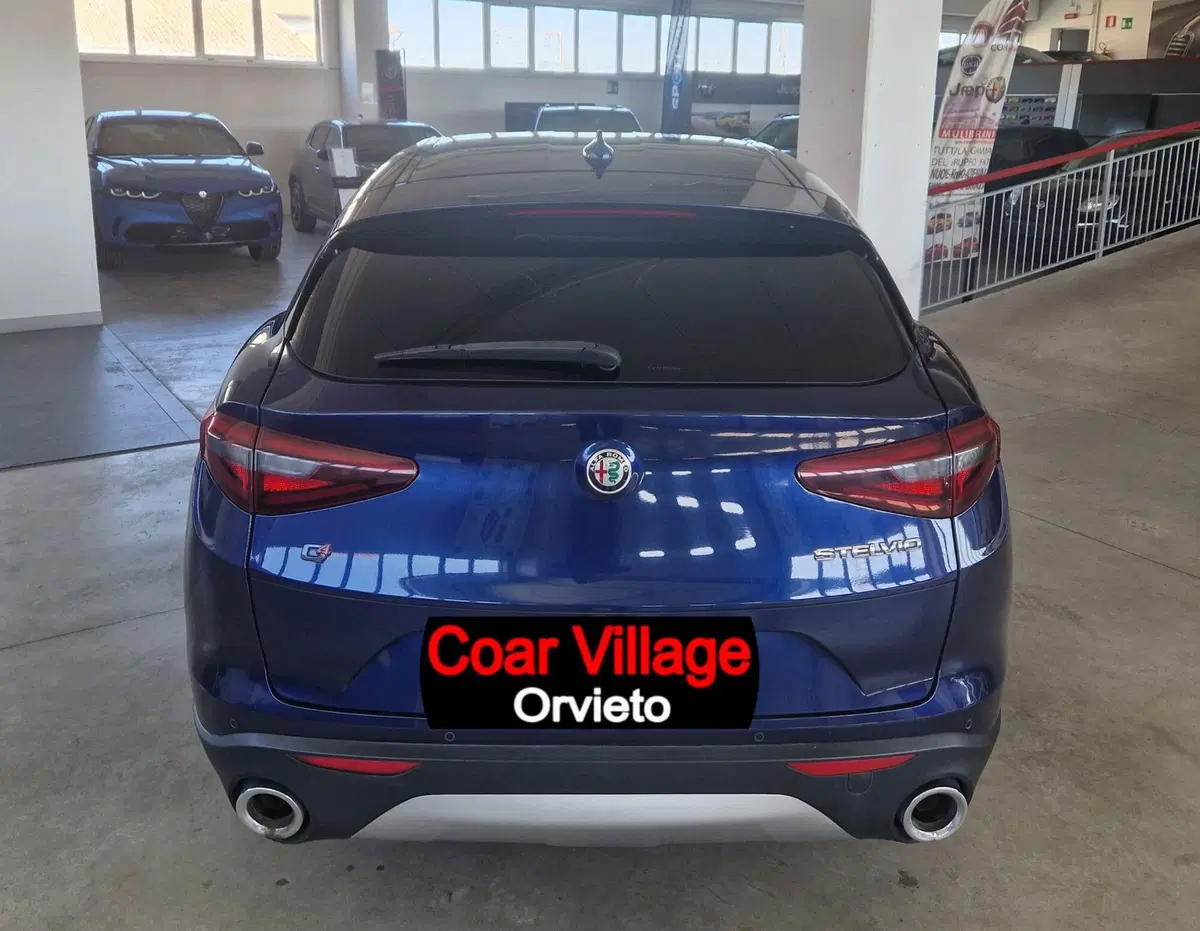 Alfa Romeo Stelvio usata a Terni (5)