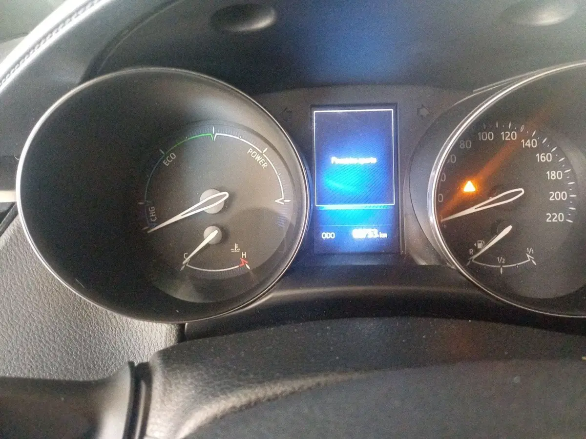 Toyota Toyota C-HR usata a Massa-Carrara (11)