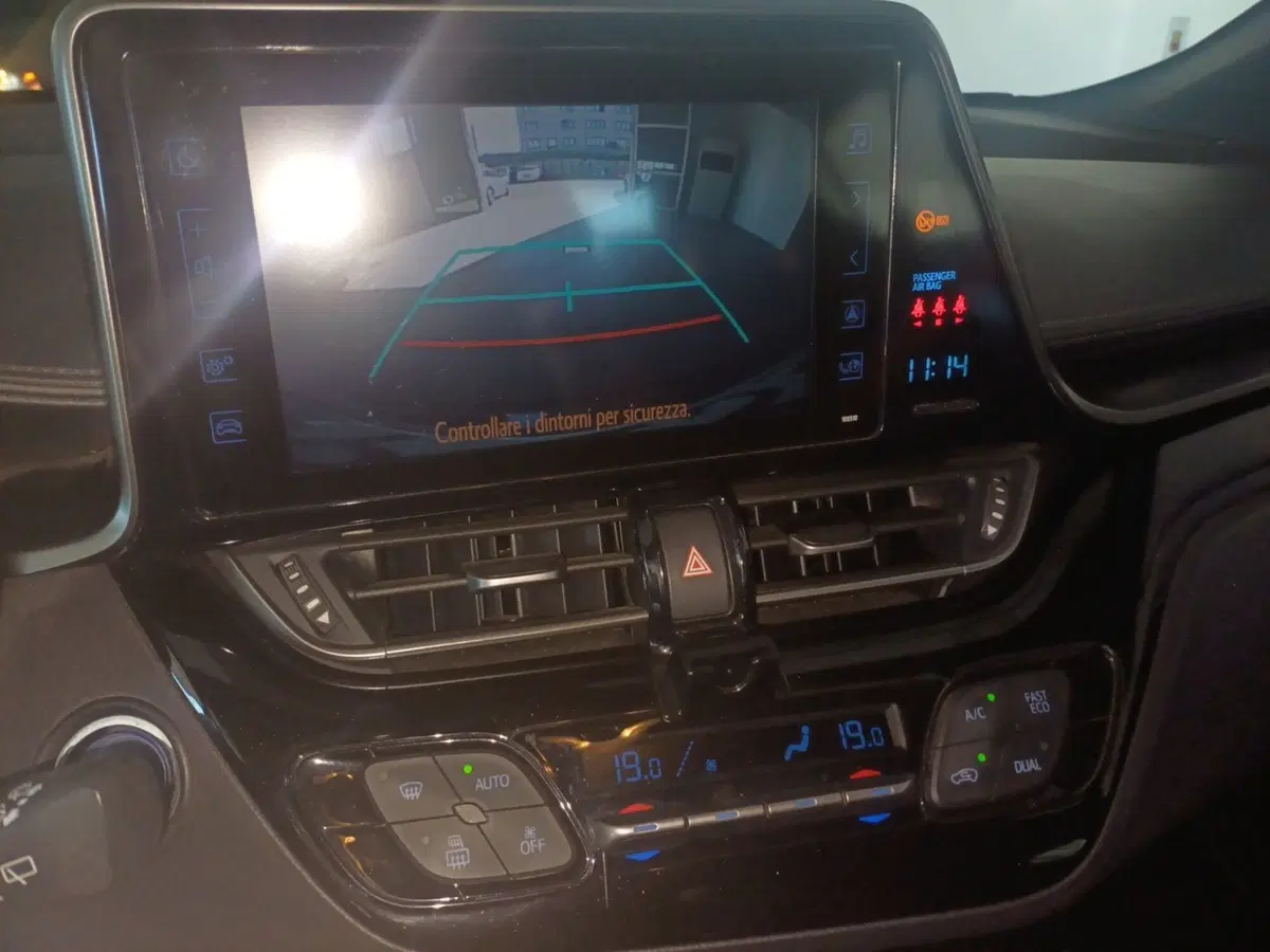 Toyota Toyota C-HR usata a Massa-Carrara (13)