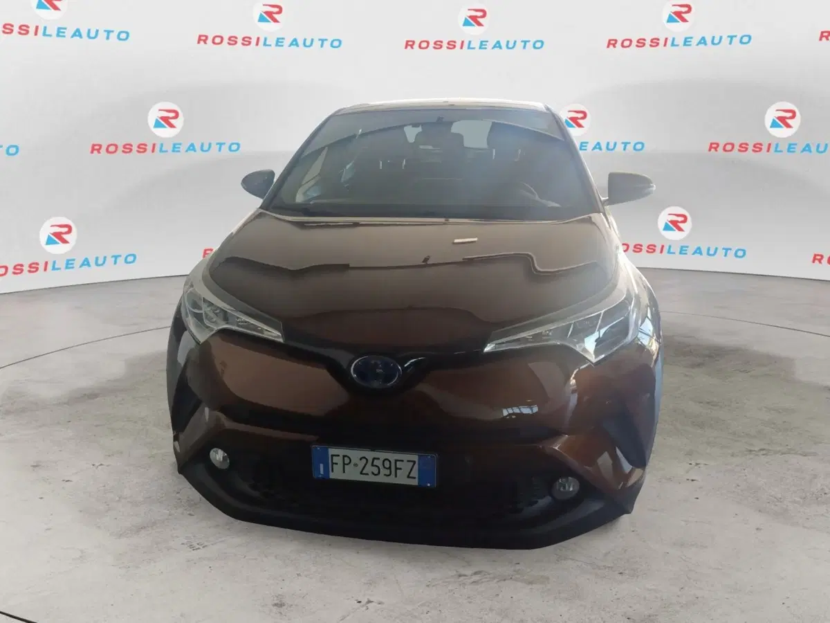 Toyota Toyota C-HR usata a Massa-Carrara (5)
