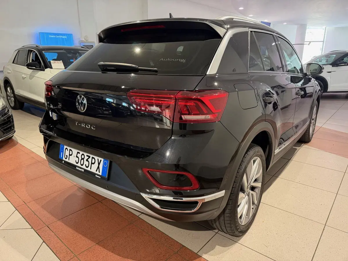 Volkswagen T-Roc usata a Genova (5)