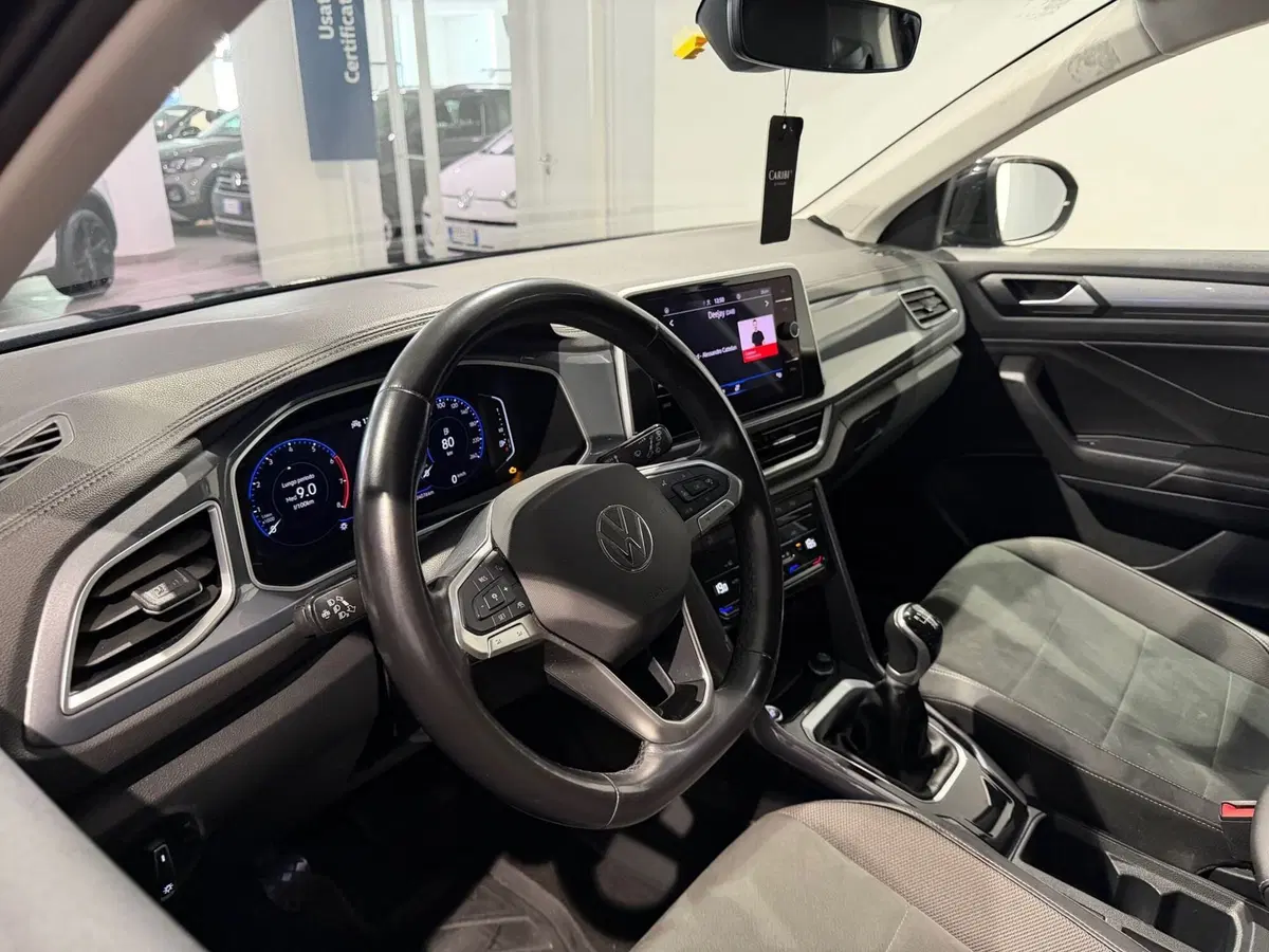 Volkswagen T-Roc usata a Genova (8)