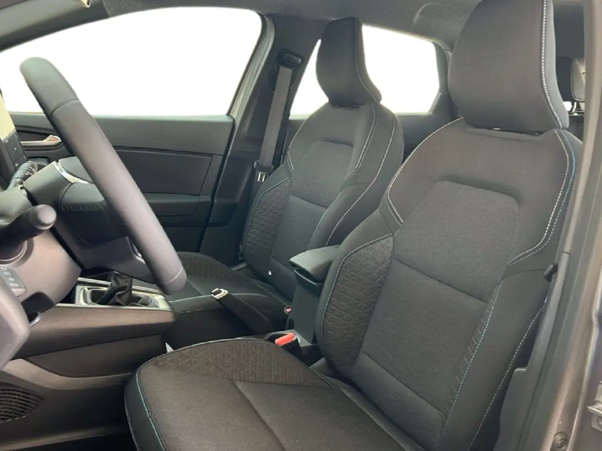 Renault Captur nuova a Roma (12)
