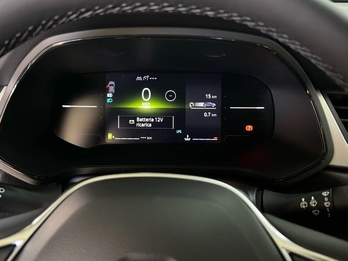 Renault Captur nuova a Roma (13)