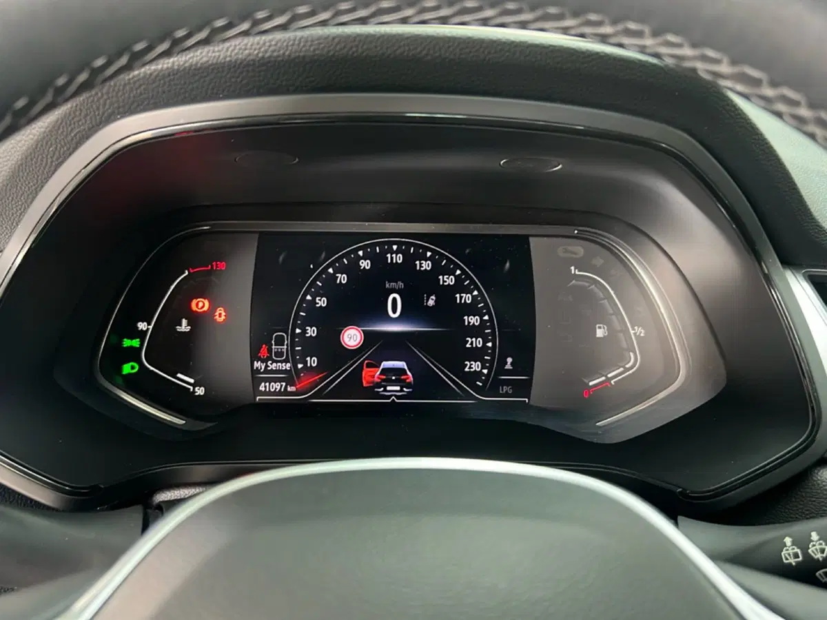 Renault Captur usata a Roma (13)