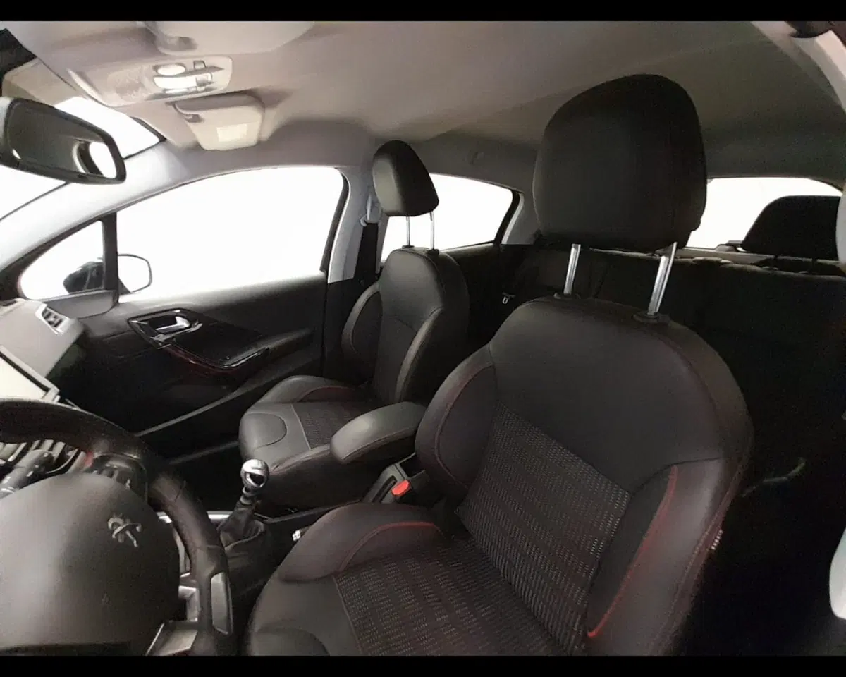 Peugeot 208 usata a Alessandria (20)