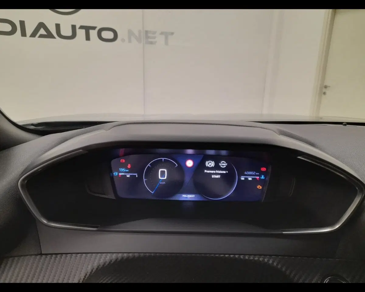 Peugeot 2008 usata a Alessandria (11)