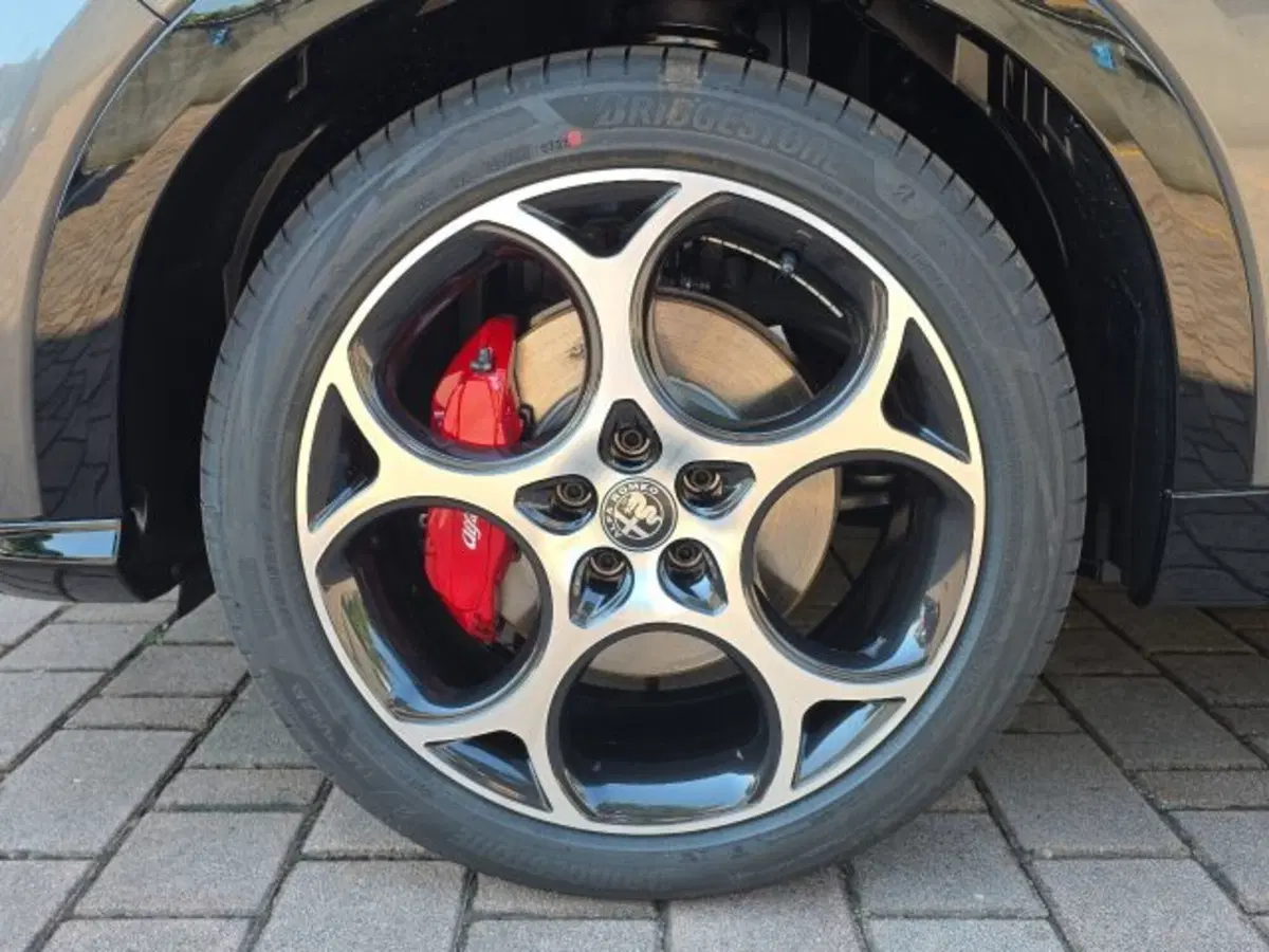 Alfa Romeo Tonale nuova a Monza e Brianza (13)