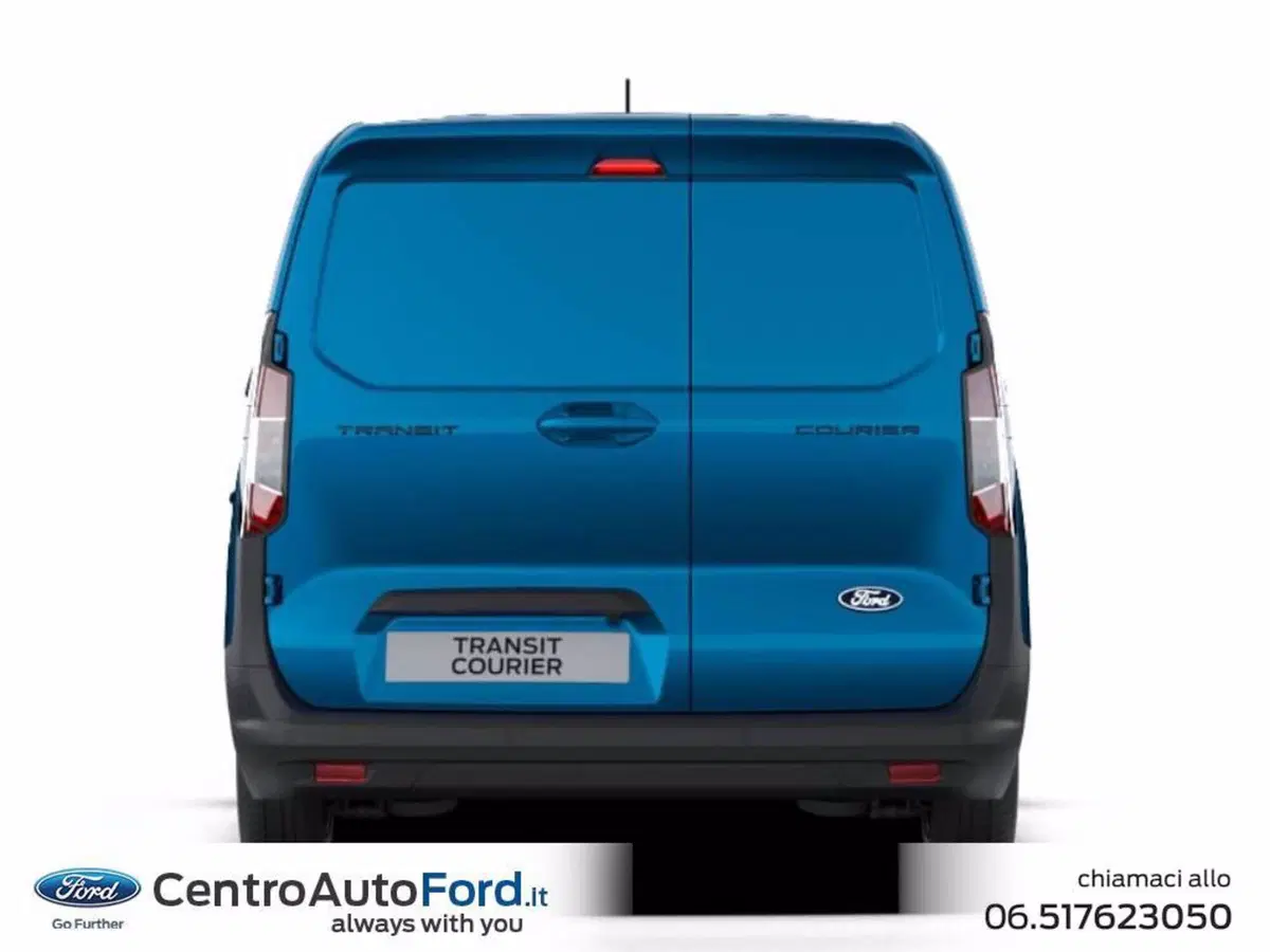 Ford Tourneo Courier nuova a Roma (4)