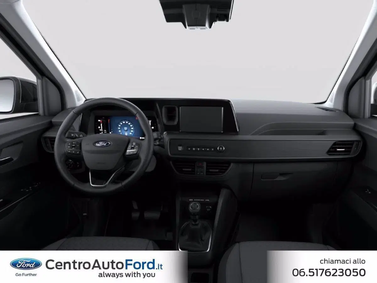 Ford Tourneo Courier nuova a Roma (6)