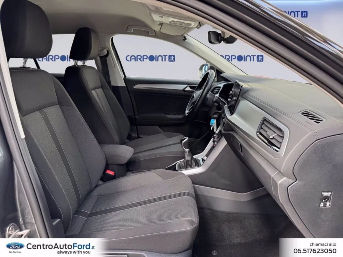 Volkswagen T-Roc usata a Roma (15)