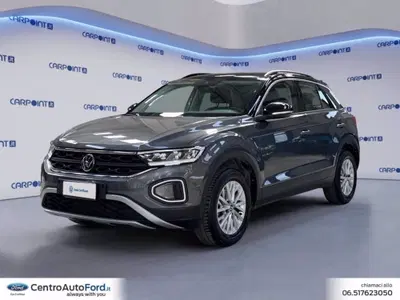 Volkswagen T-Roc 2.0 tdi Life 115cv del 2025 usata a Albano Laziale