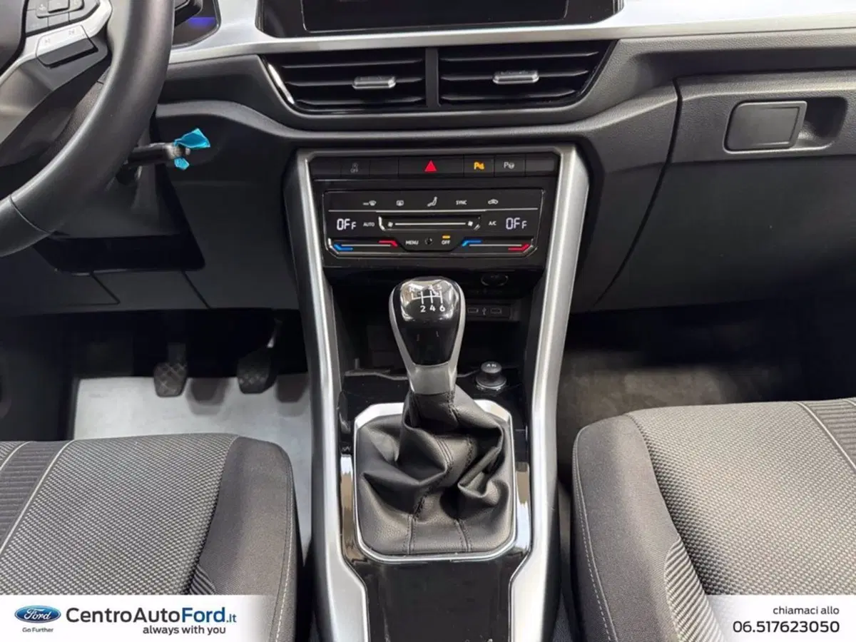 Volkswagen T-Roc usata a Roma (11)