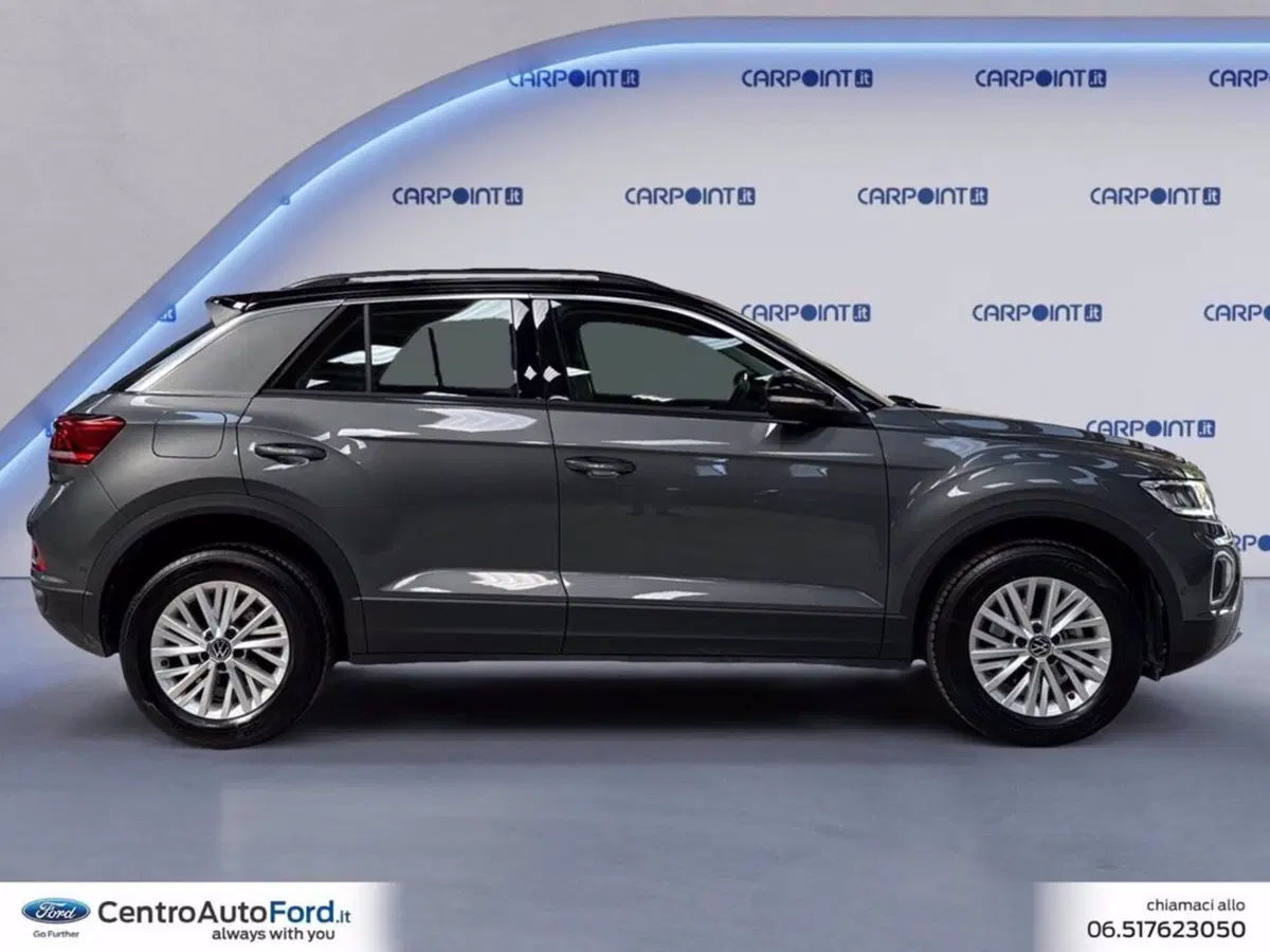 Volkswagen T-Roc usata a Roma (6)