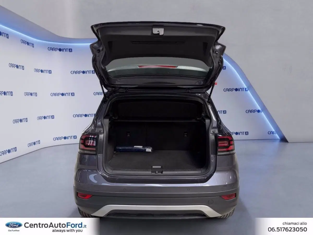 Volkswagen T-Cross usata a Roma (17)