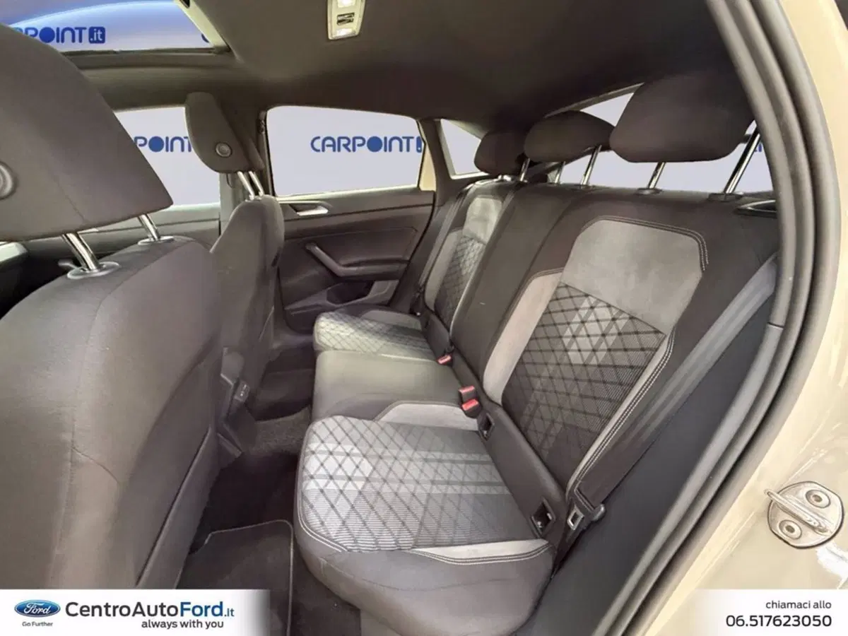 Volkswagen Taigo usata a Roma (13)