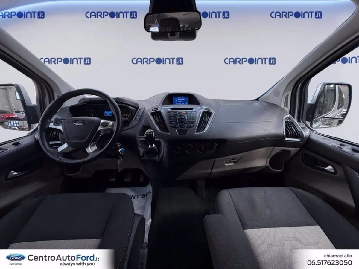 Ford Tourneo Custom usata a Roma (10)