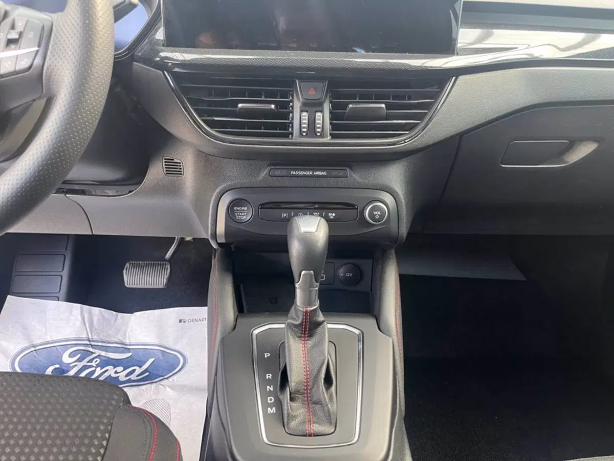 Ford Focus Station Wagon usata a Milano (17)