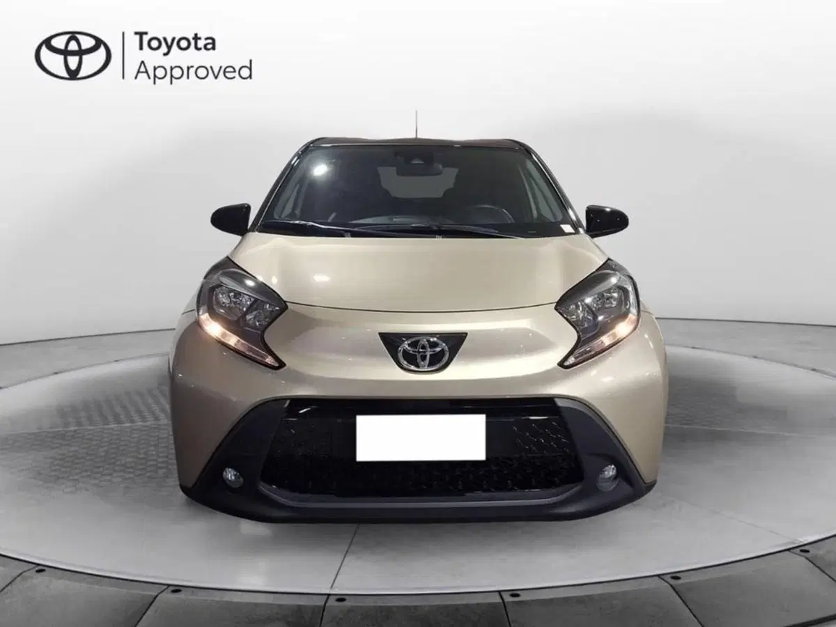 Toyota Aygo X usata a Torino (2)