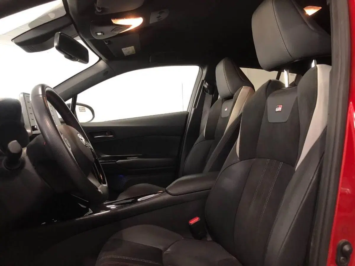 Toyota Toyota C-HR usata a Torino (12)