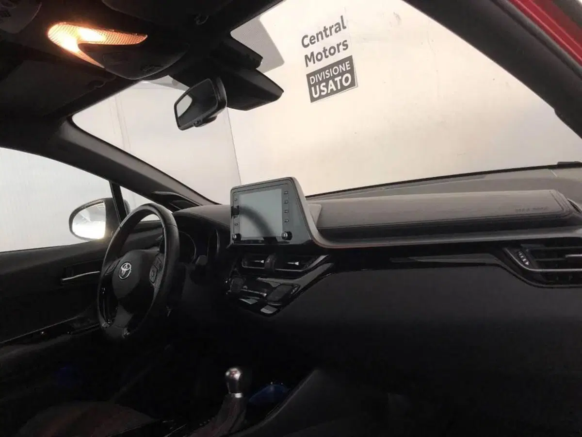 Toyota Toyota C-HR usata a Torino (9)