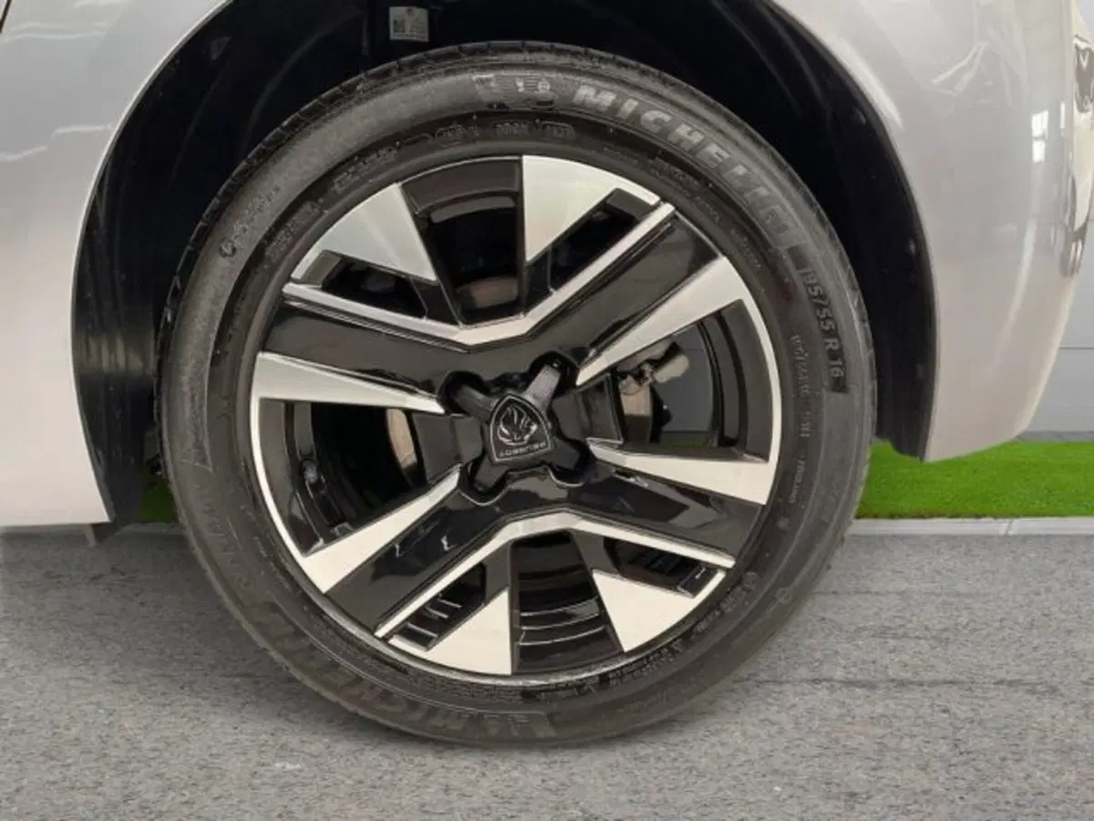 Peugeot 208 usata a Ancona (8)