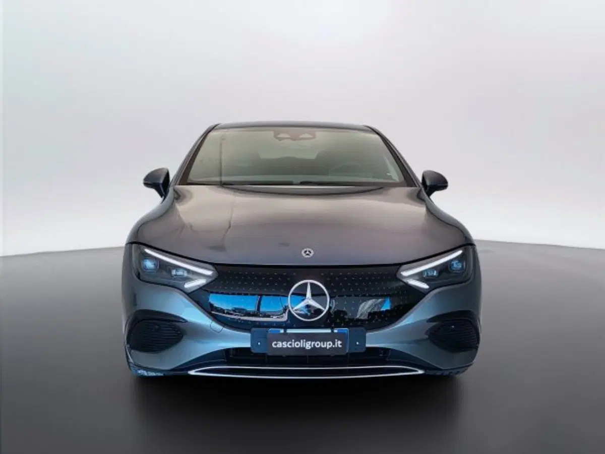 Mercedes-Benz EQE usata a Teramo (2)