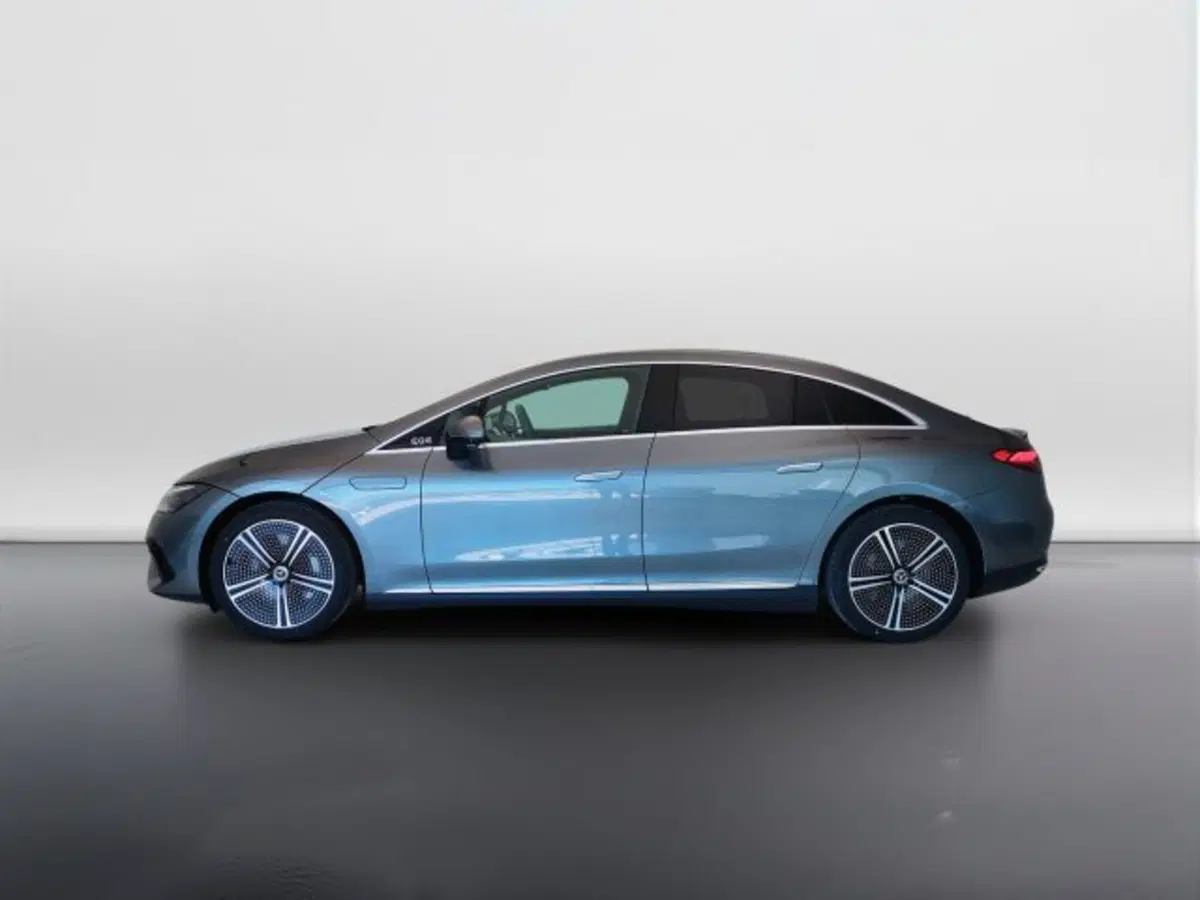 Mercedes-Benz EQE usata a Teramo (8)