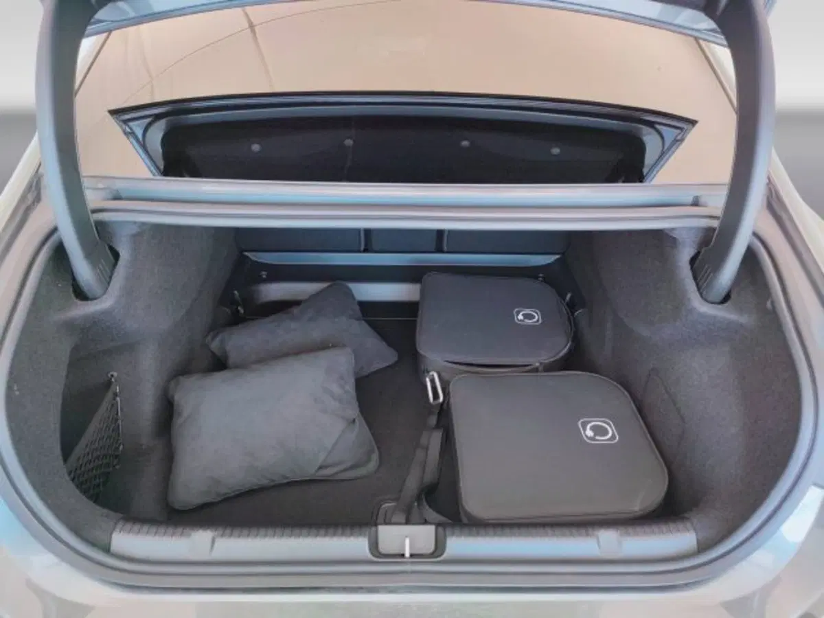 Mercedes-Benz EQE usata a Teramo (9)