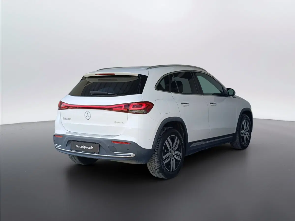 Mercedes-Benz EQA usata a Ascoli Piceno (4)