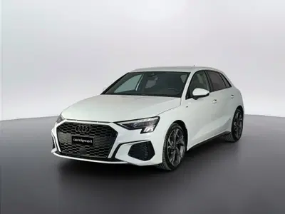 Audi A3 Sportback 35 TDI S line edition del 2023 usata a San Benedetto del Tronto
