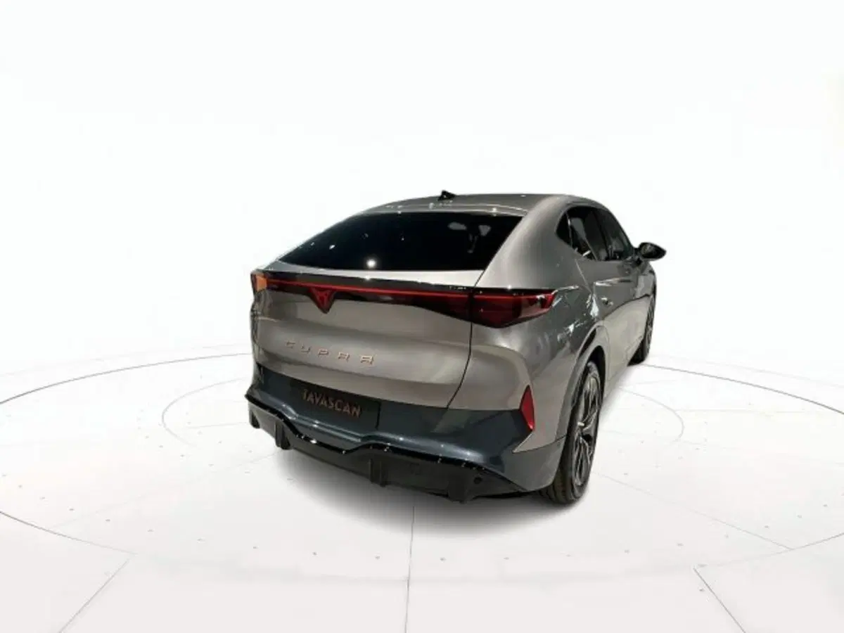 Cupra Tavascan nuova a Vicenza (4)