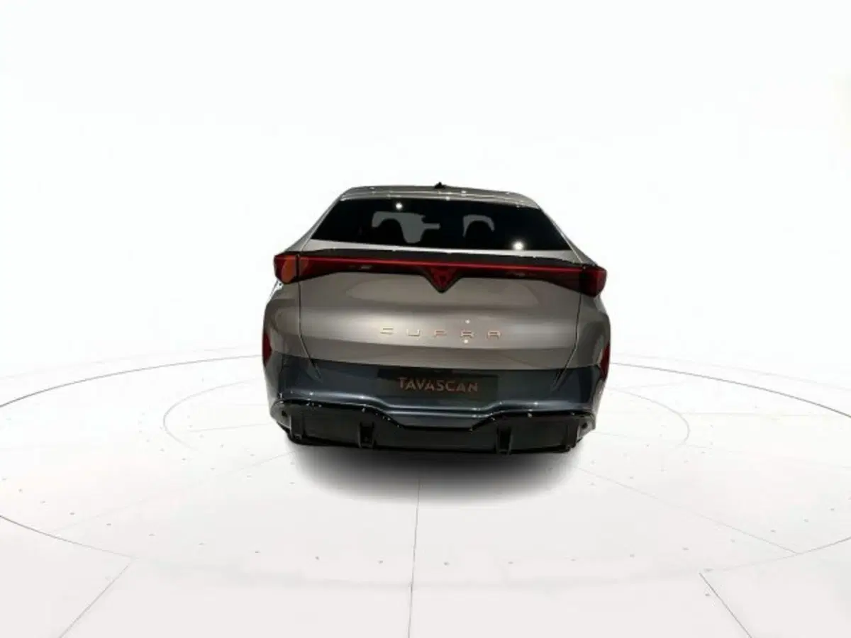 Cupra Tavascan nuova a Vicenza (5)