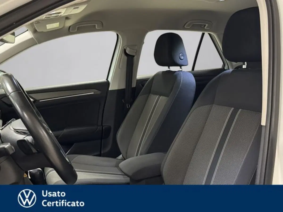Volkswagen T-Roc usata a Vicenza (13)