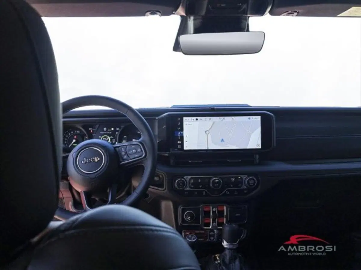 Jeep Wrangler Unlimited usata a Perugia (12)