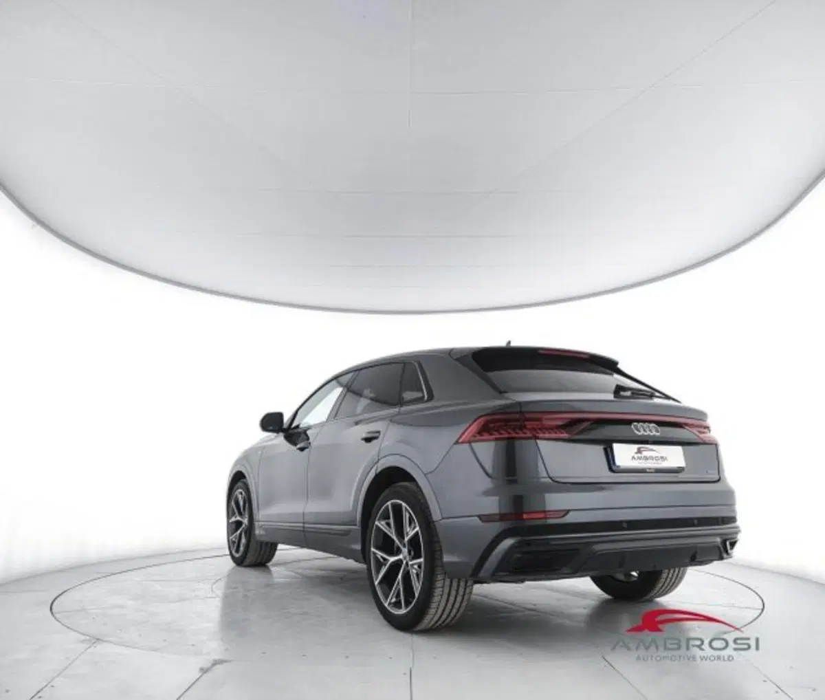 Audi Q8 usata a Perugia (4)