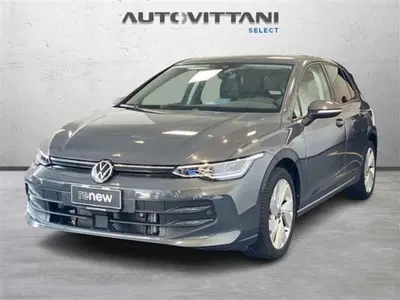 Volkswagen Golf 1.5 tsi Edition 115cv del 2025 usata a Como
