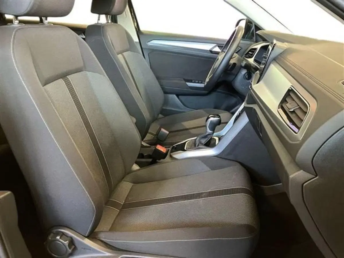 Volkswagen T-Roc usata a Como (11)