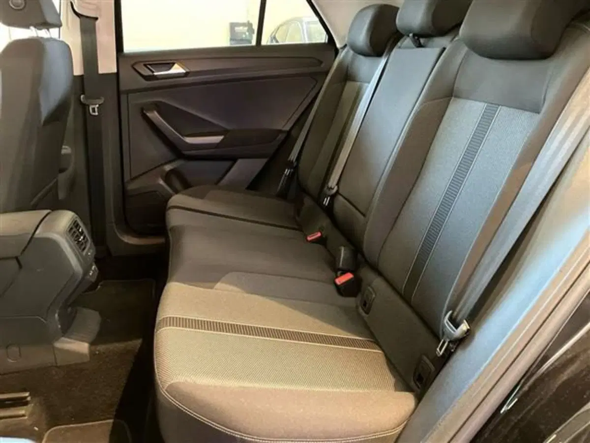 Volkswagen T-Roc usata a Como (12)