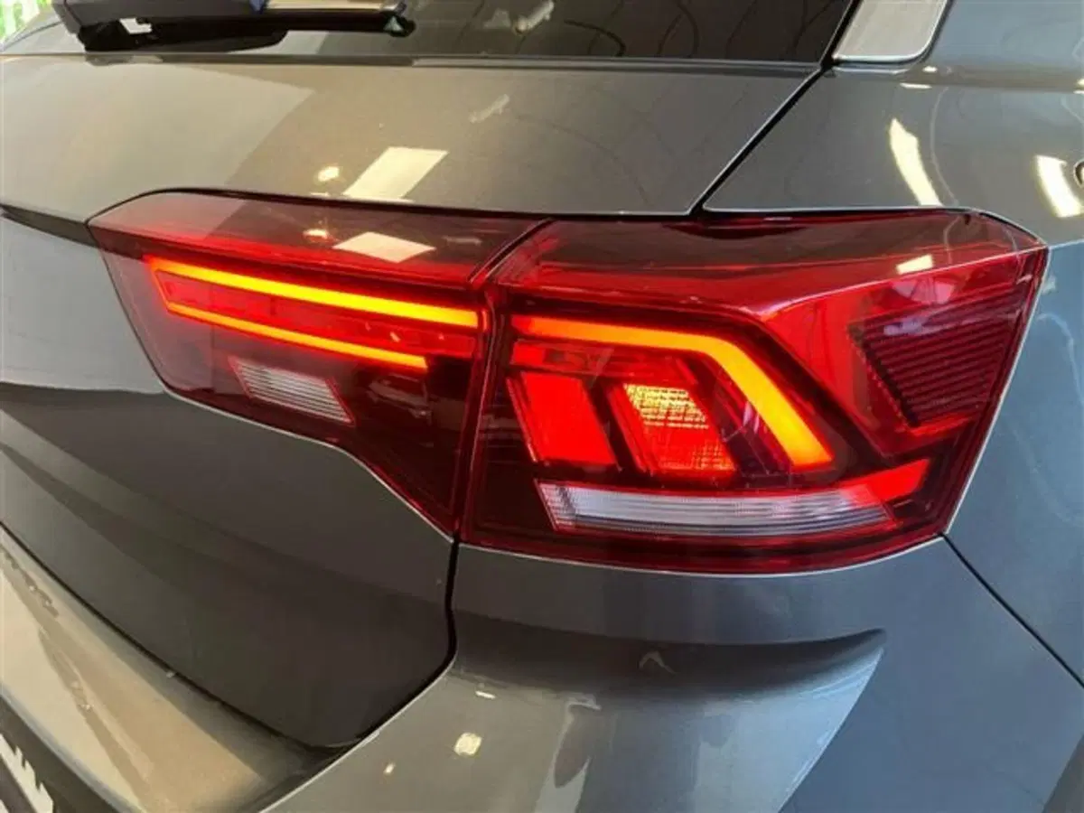 Volkswagen T-Roc usata a Como (7)