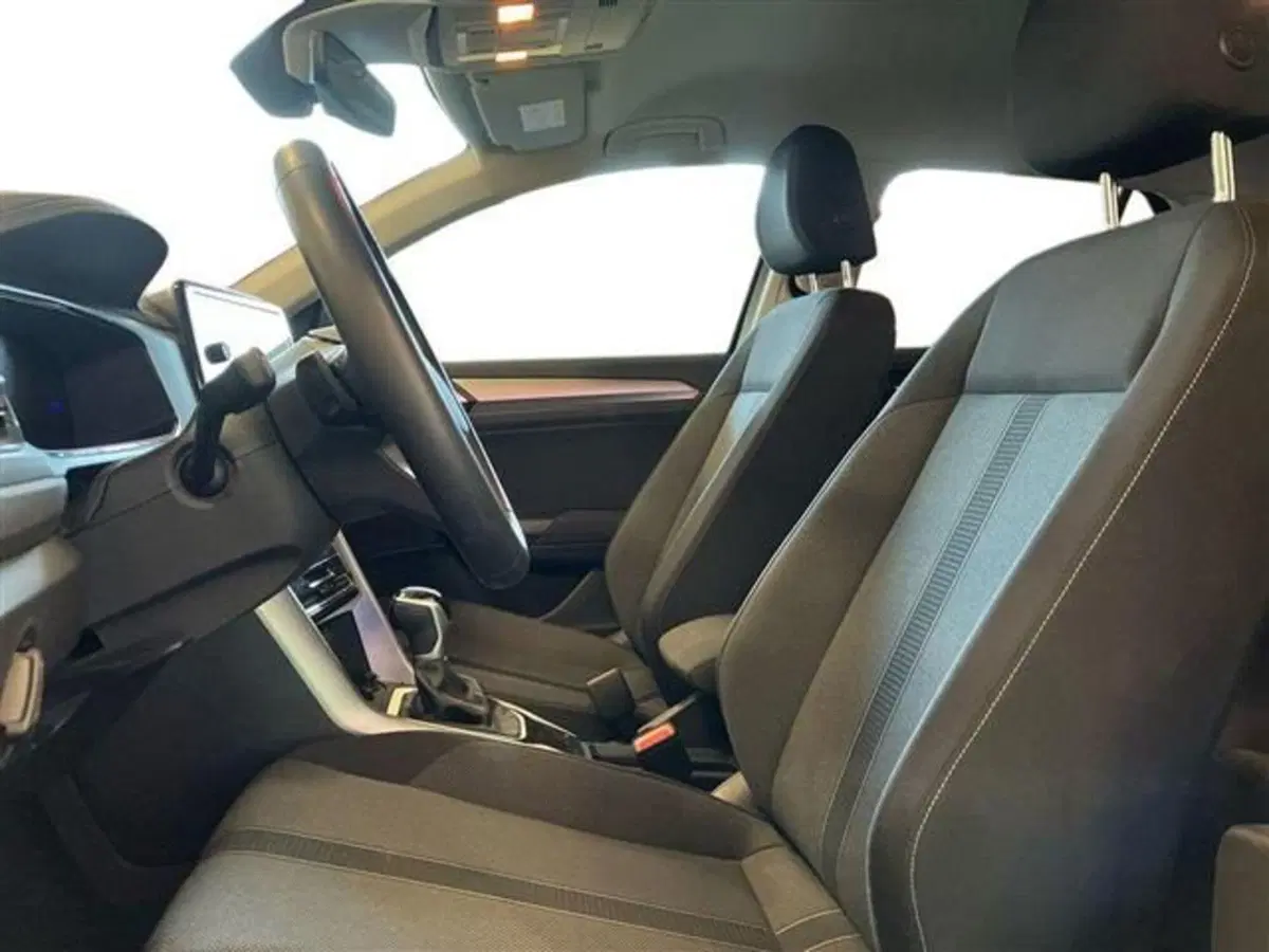 Volkswagen T-Roc usata a Como (9)