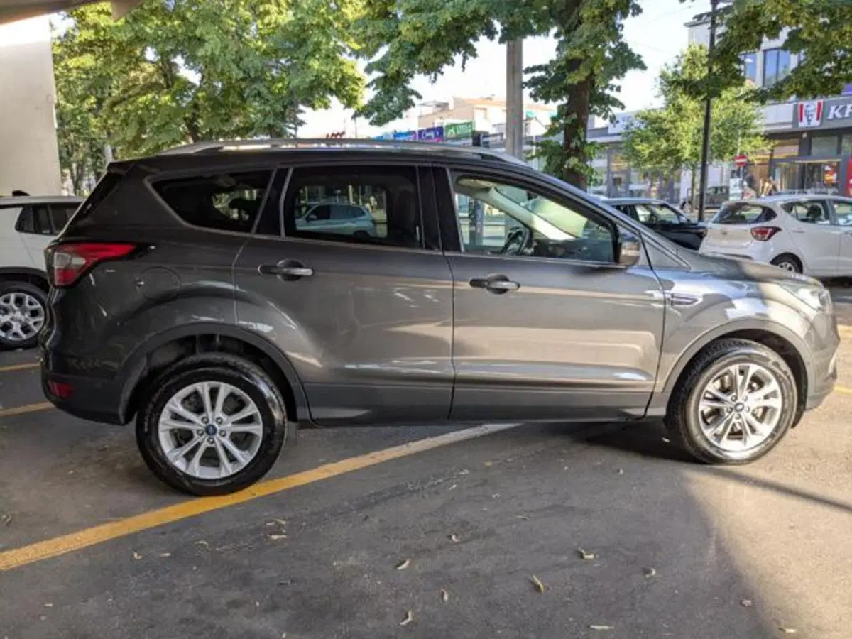Ford Kuga usata a Parma (7)