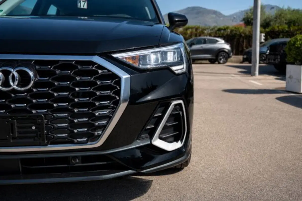 Audi Q3 usata a Latina (11)