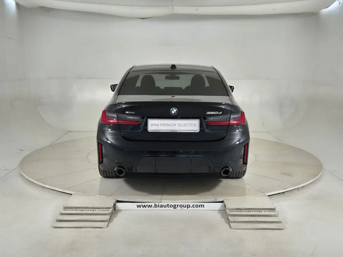 BMW Serie 3 usata a Torino (4)