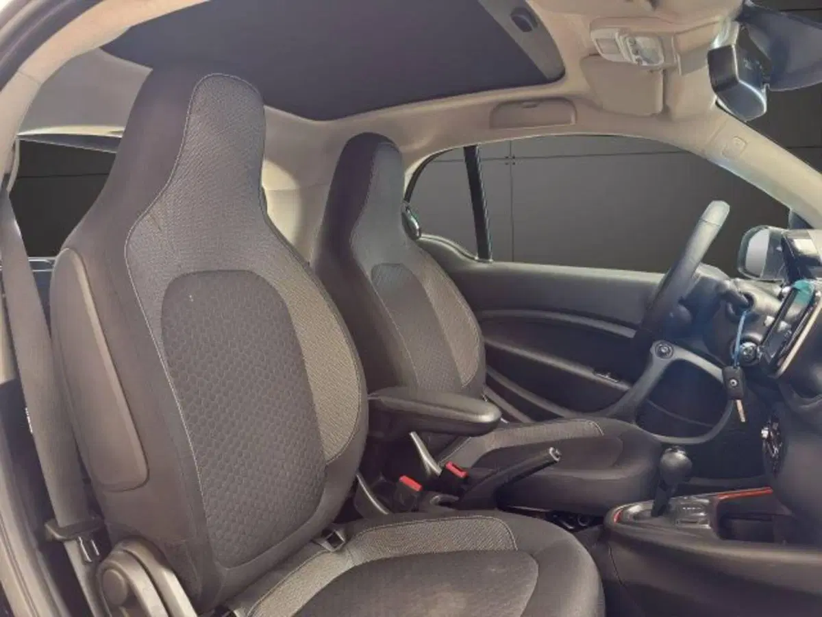 smart Fortwo usata a Novara (10)