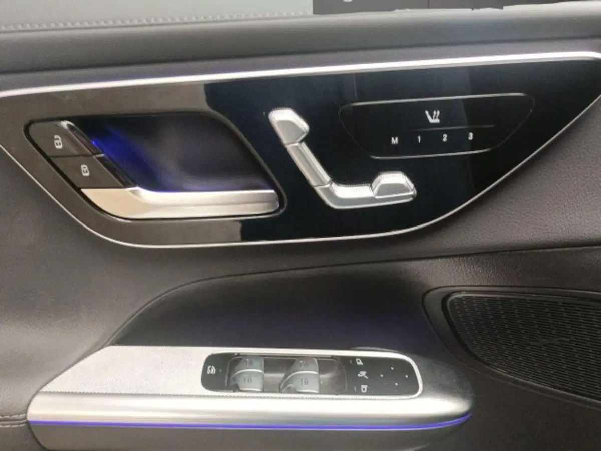 Mercedes-Benz GLC Coupé usata a Novara (17)