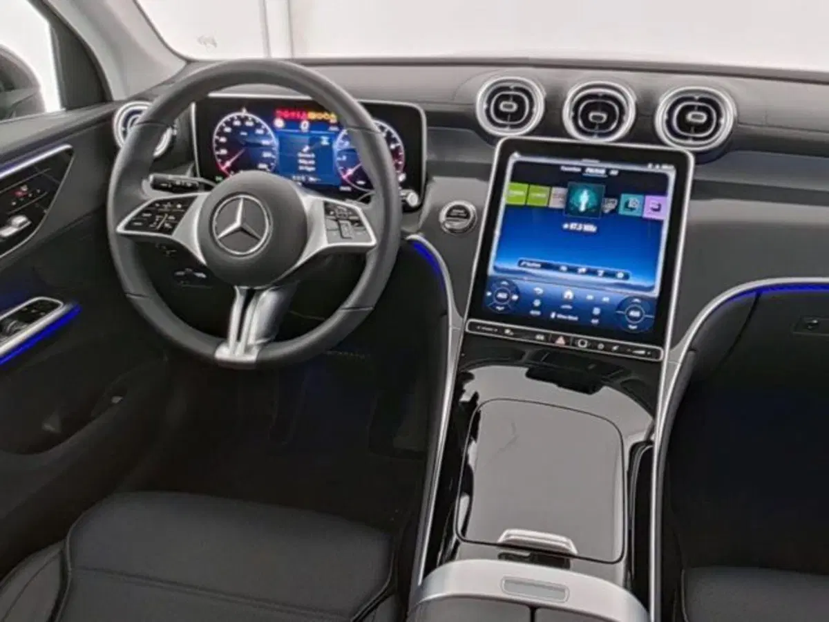 Mercedes-Benz GLC Coupé usata a Novara (5)