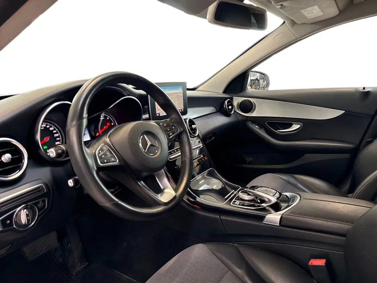 Mercedes-Benz Classe C usata a Rimini (16)